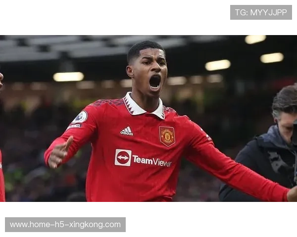 拉什福德远射命中曼联再添分