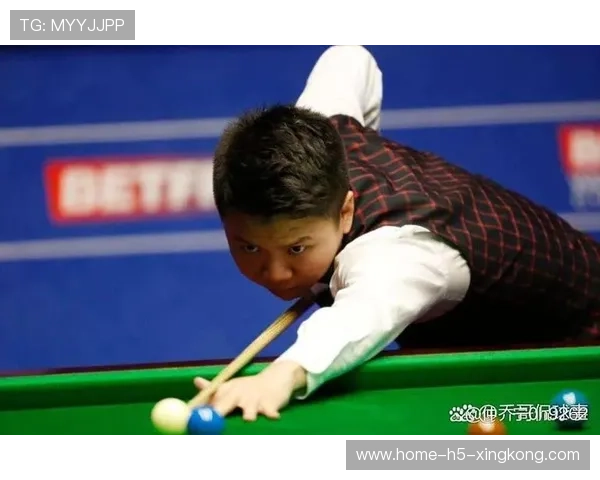 周跃龙跨球进攻成功得分